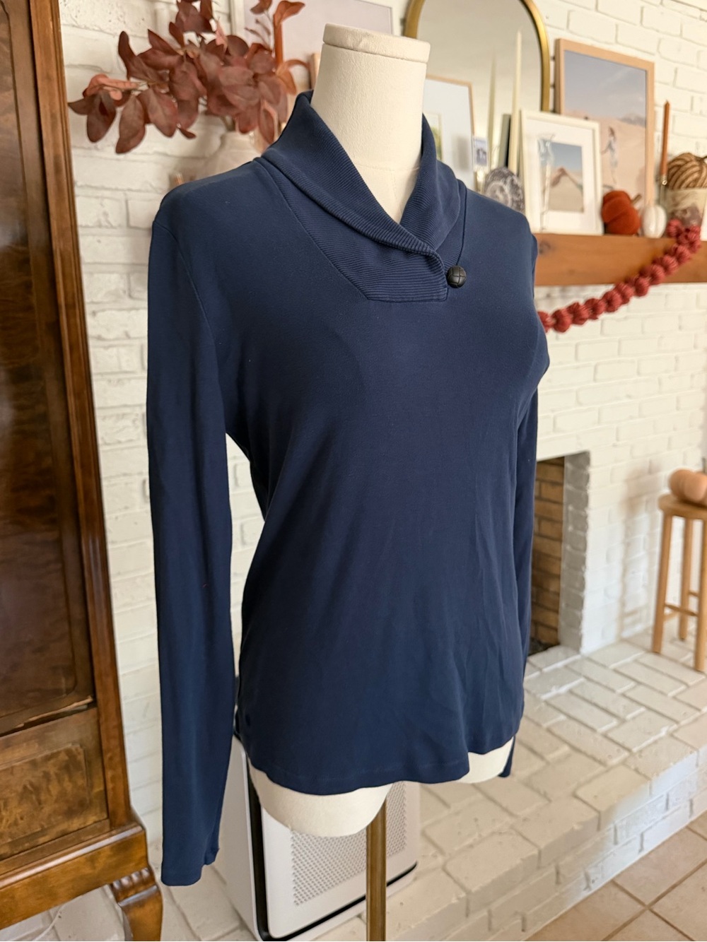 Lauren Ralph Lauren Navy Shawl-Collar Long Sleeve Top with Button